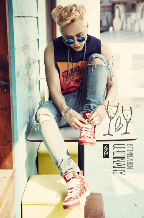 Junhyung-s-Individual-Teaser-Image-for-YeY-beast-b2st-38686712-487-733.png