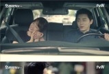 박보영·조정석, 스릴 만점 비밀연애 ‘밀착 또 밀착’