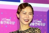 레드카펫 행사에는 김나영의 포즈